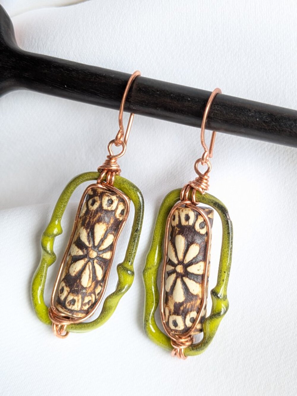 Earthy Woodland Floral Earrings with Enameled Copper Hoops - Picture 4 of 10